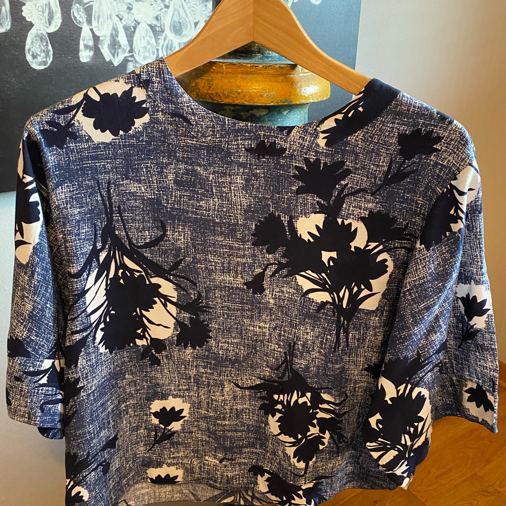 Boden Blouse Kimono Sleeve Floral Blue White Top Viscose